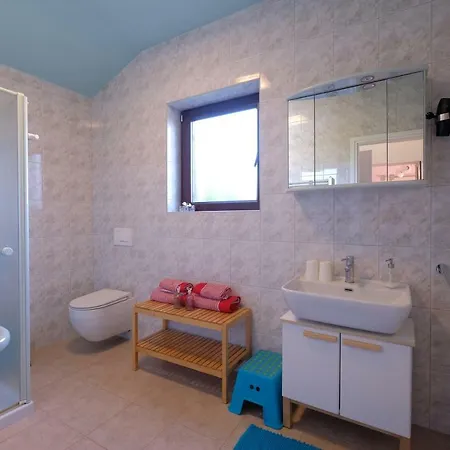 Casa vacanze Kipo I Lunja *