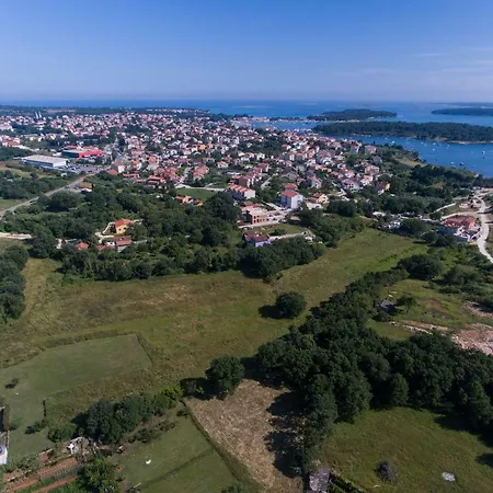 Kipo I Lunja Medulin