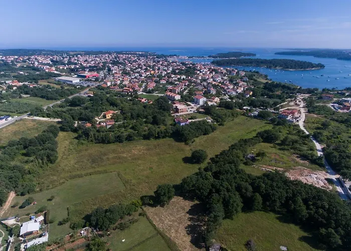 Kipo I Lunja 메덜린