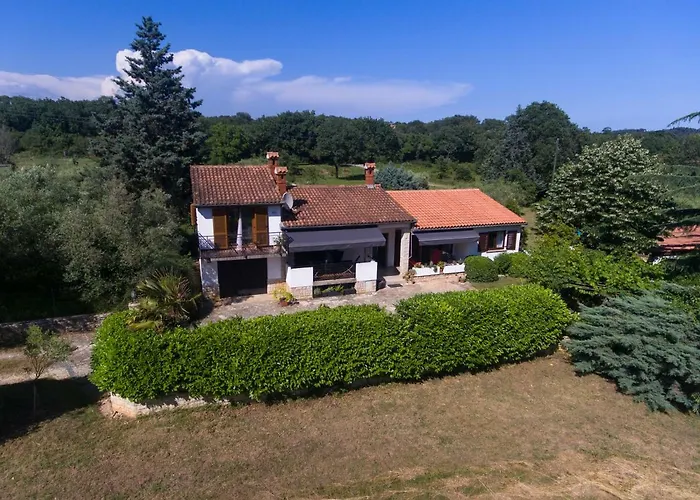 Kipo I Lunja 펜션 *